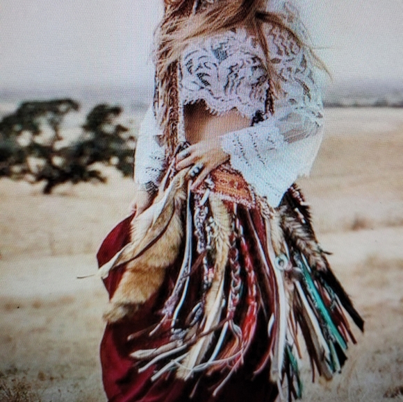 NWT BO HO LACE BELL SLEEVE S, BLACK BY SAN JOY. - Picture 15 of 15